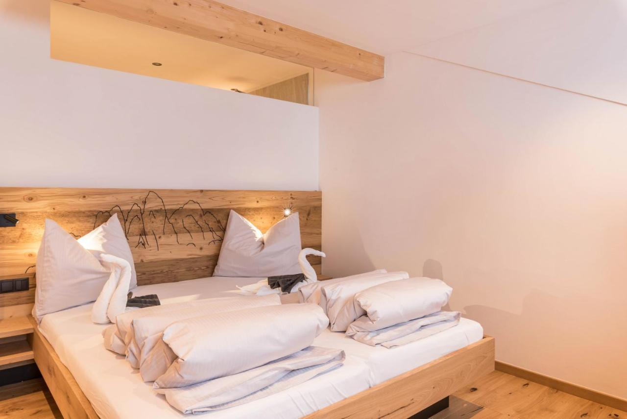 Planerhof Apartment Edelweiss Funes  Ngoại thất bức ảnh